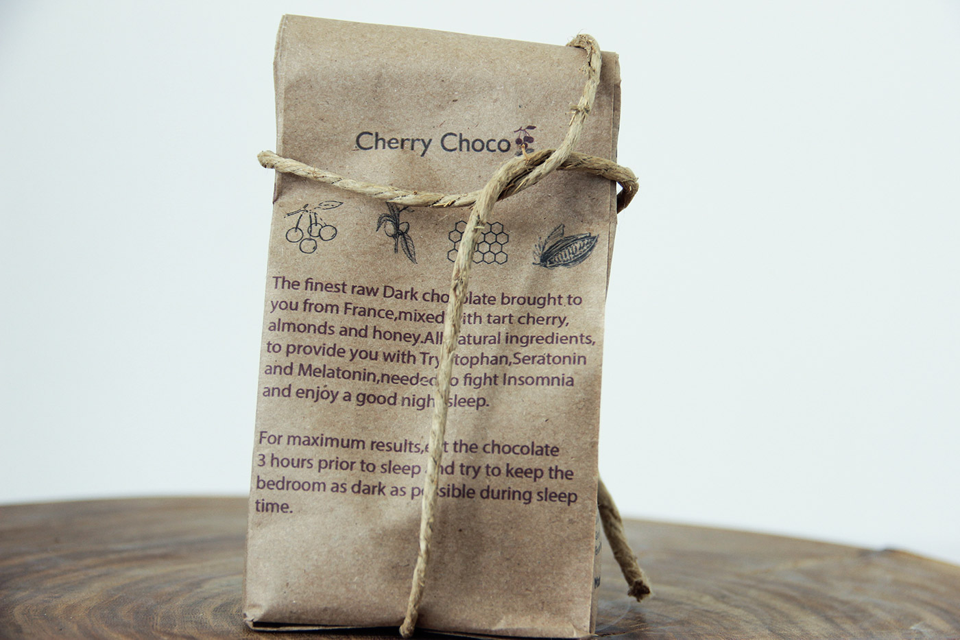 櫻桃巧克力創(chuàng)意包裝設計展示2