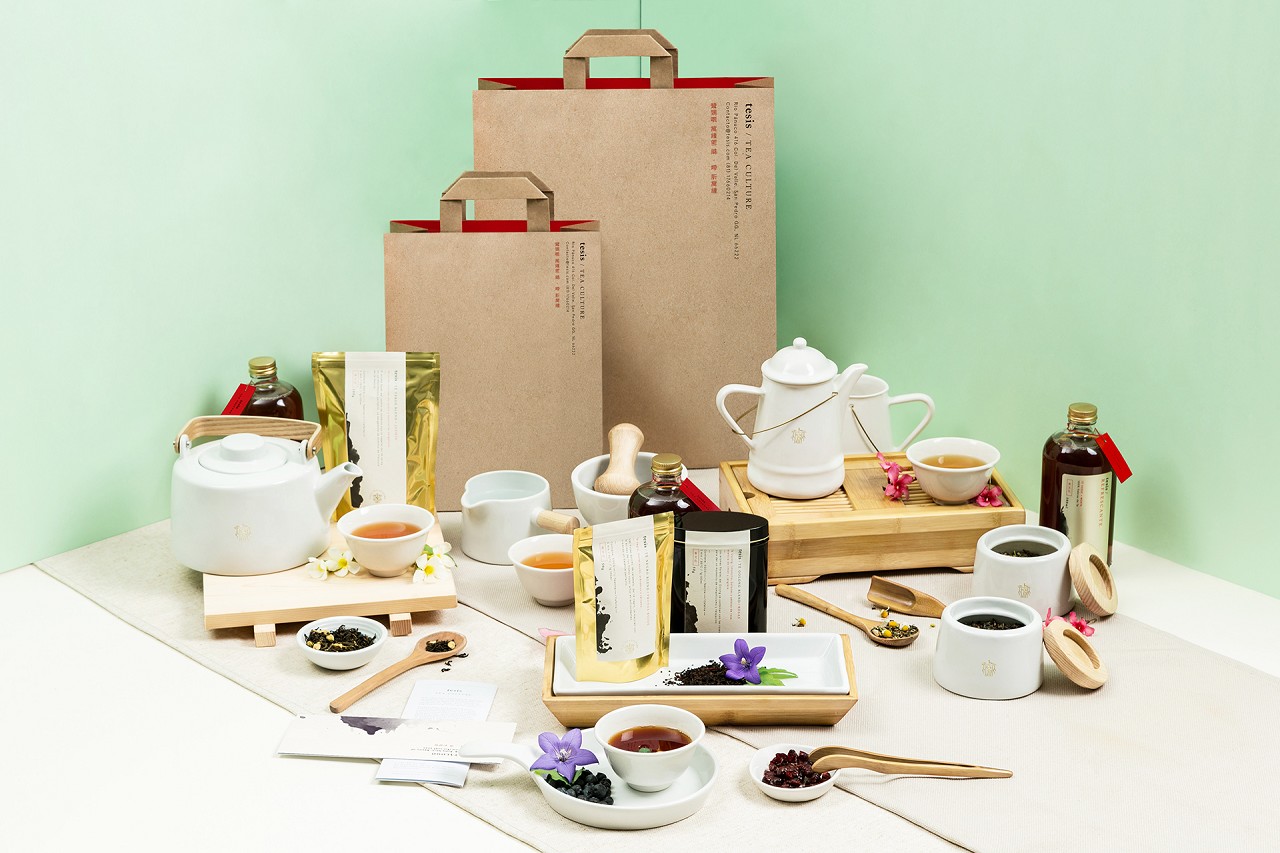 草本茶水墨包裝設(shè)計(jì)