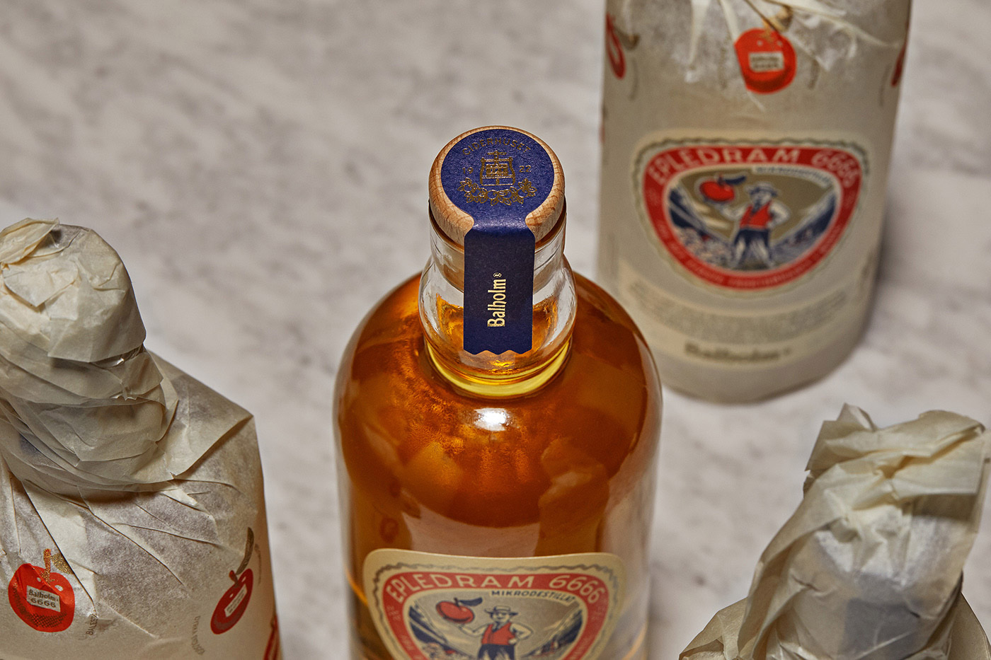 蘋果白蘭地酒包裝展示