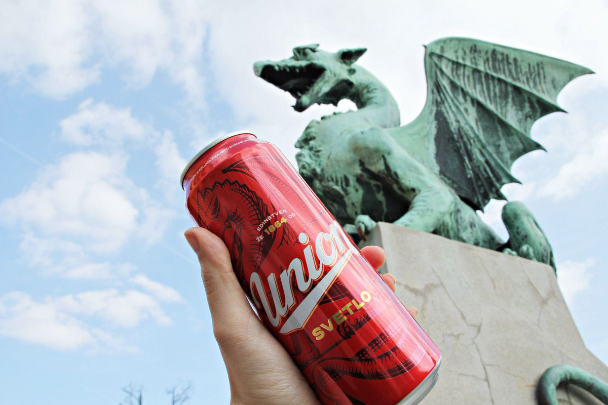 啤酒插畫包裝設計