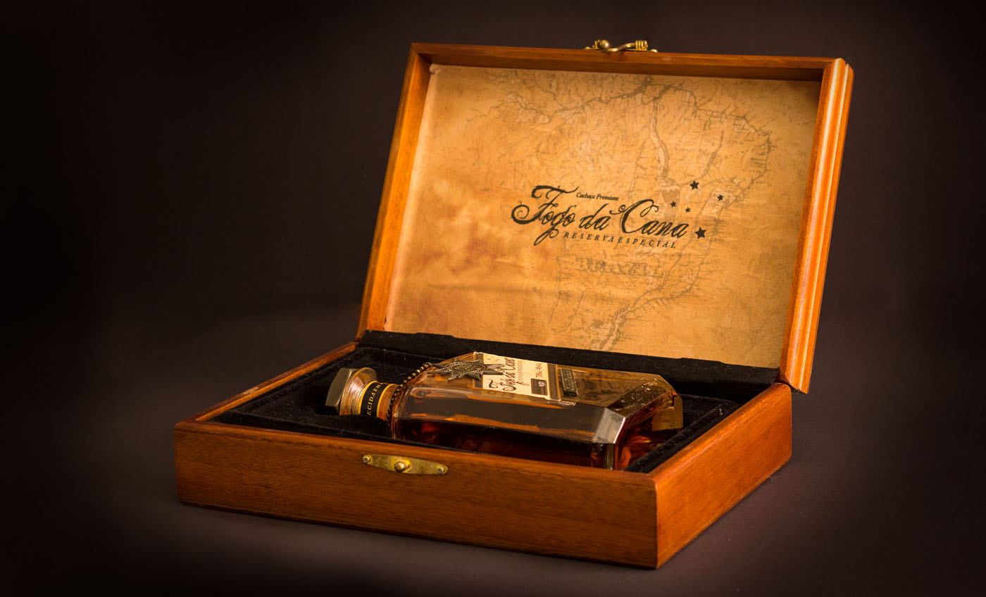 巴西高檔酒創(chuàng)意包裝設(shè)計