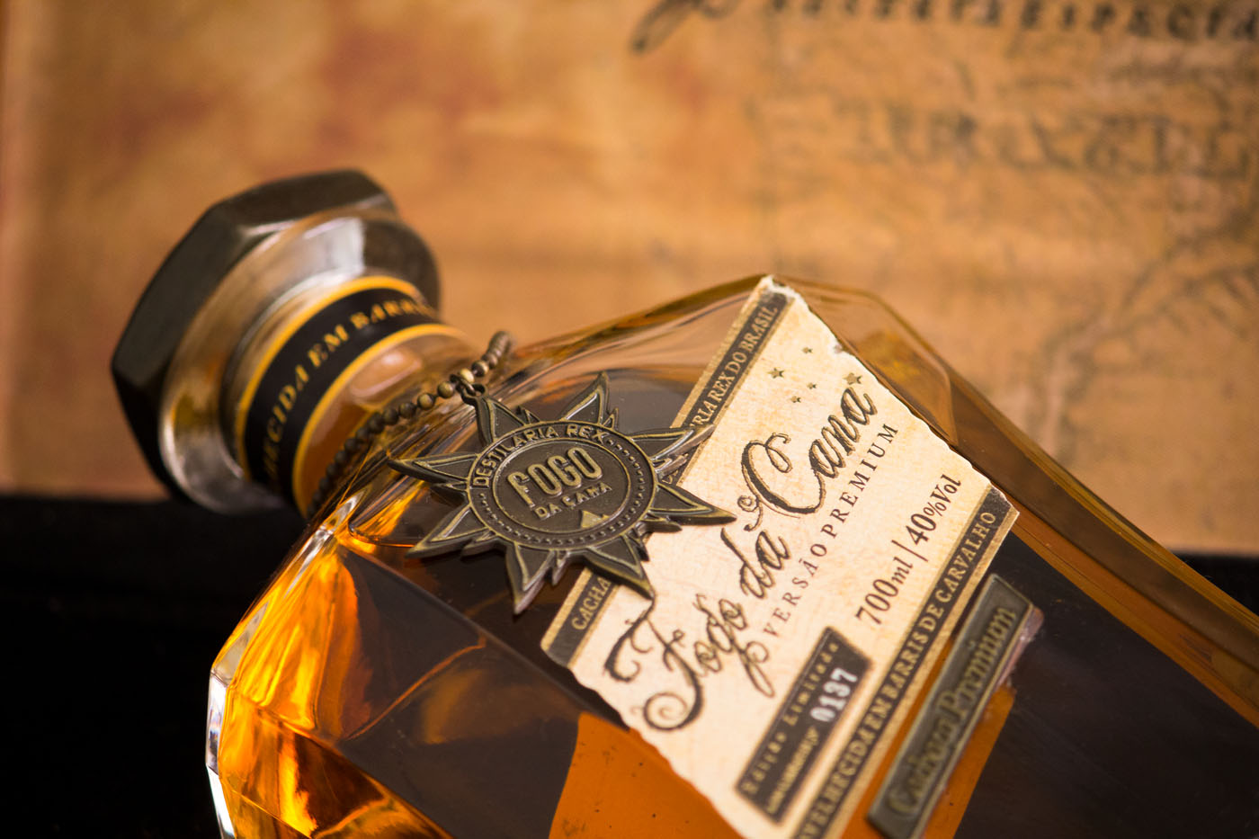 巴西高檔酒創(chuàng)意包裝設(shè)計