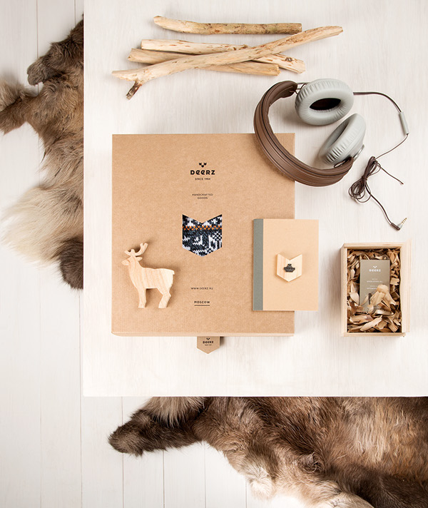 服裝創(chuàng)意包裝設(shè)計(jì)